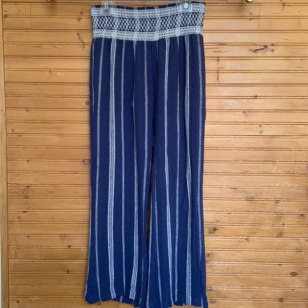 Flowy wide leg pants